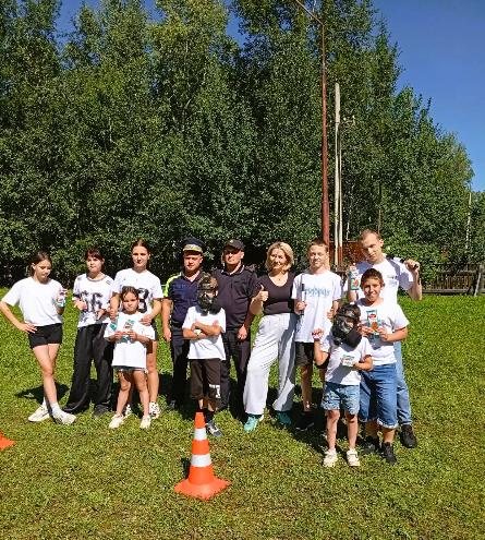 ЗАРЯДКА  СО  СТРАЖЕМ  ПОРЯДКА