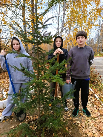 В "СОЛНЕЧНОМ" РАСТЕТ НАША ТРАДИЦИЯ!